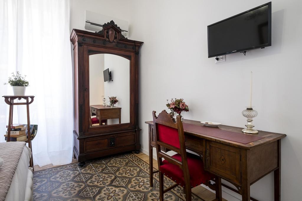 Aragona Rooms Palermo Bagian luar foto