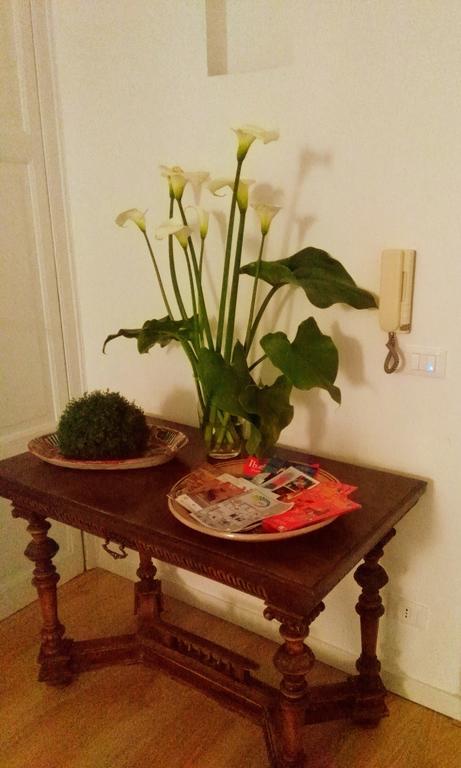 Aragona Rooms Palermo Bagian luar foto