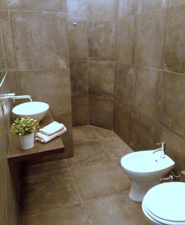 Aragona Rooms Palermo Bagian luar foto