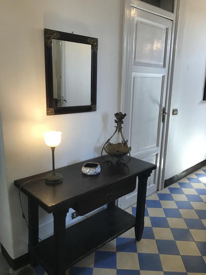 Aragona Rooms Palermo Bagian luar foto