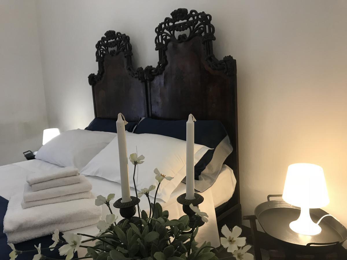 Aragona Rooms Palermo Bagian luar foto