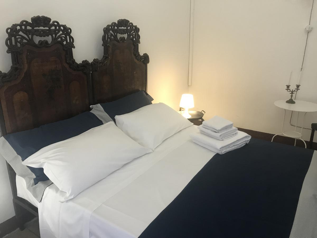 Aragona Rooms Palermo Bagian luar foto