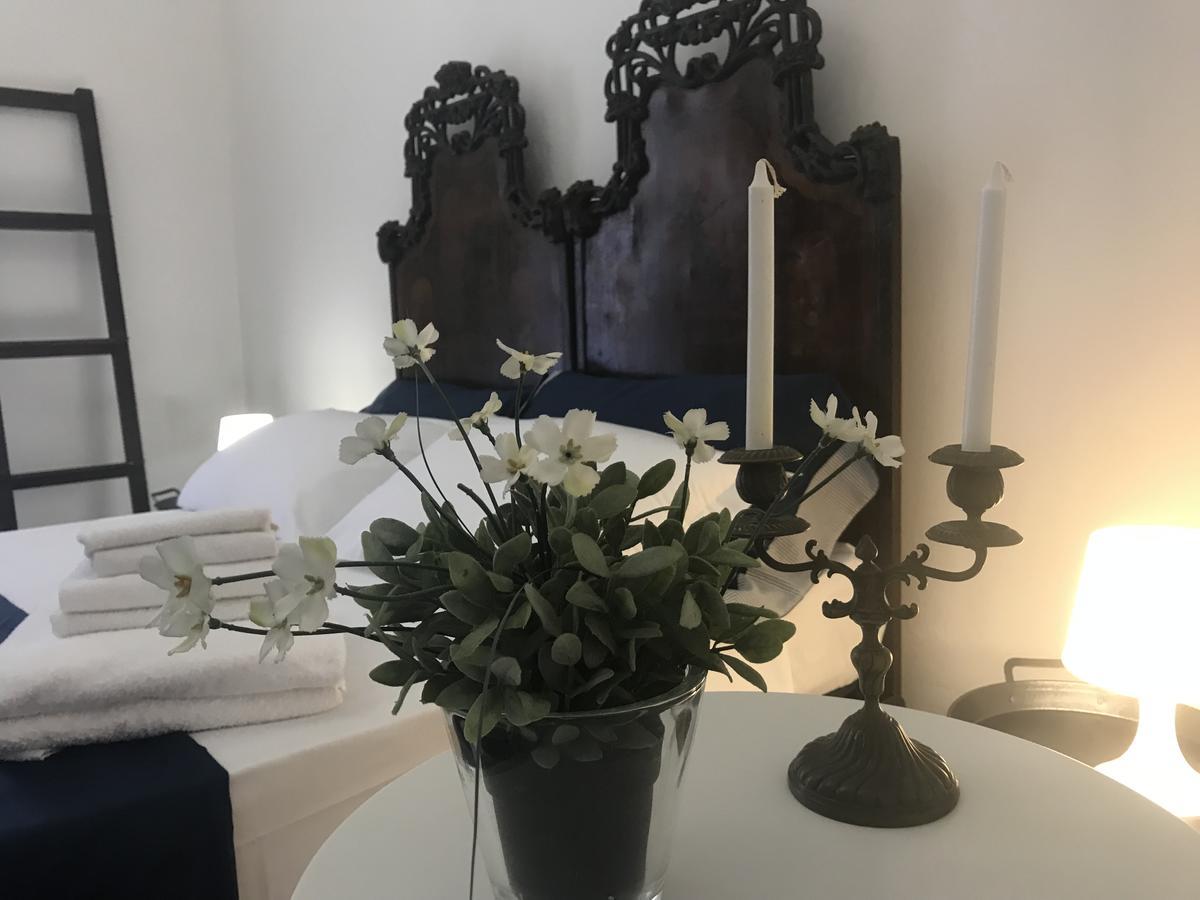 Aragona Rooms Palermo Bagian luar foto