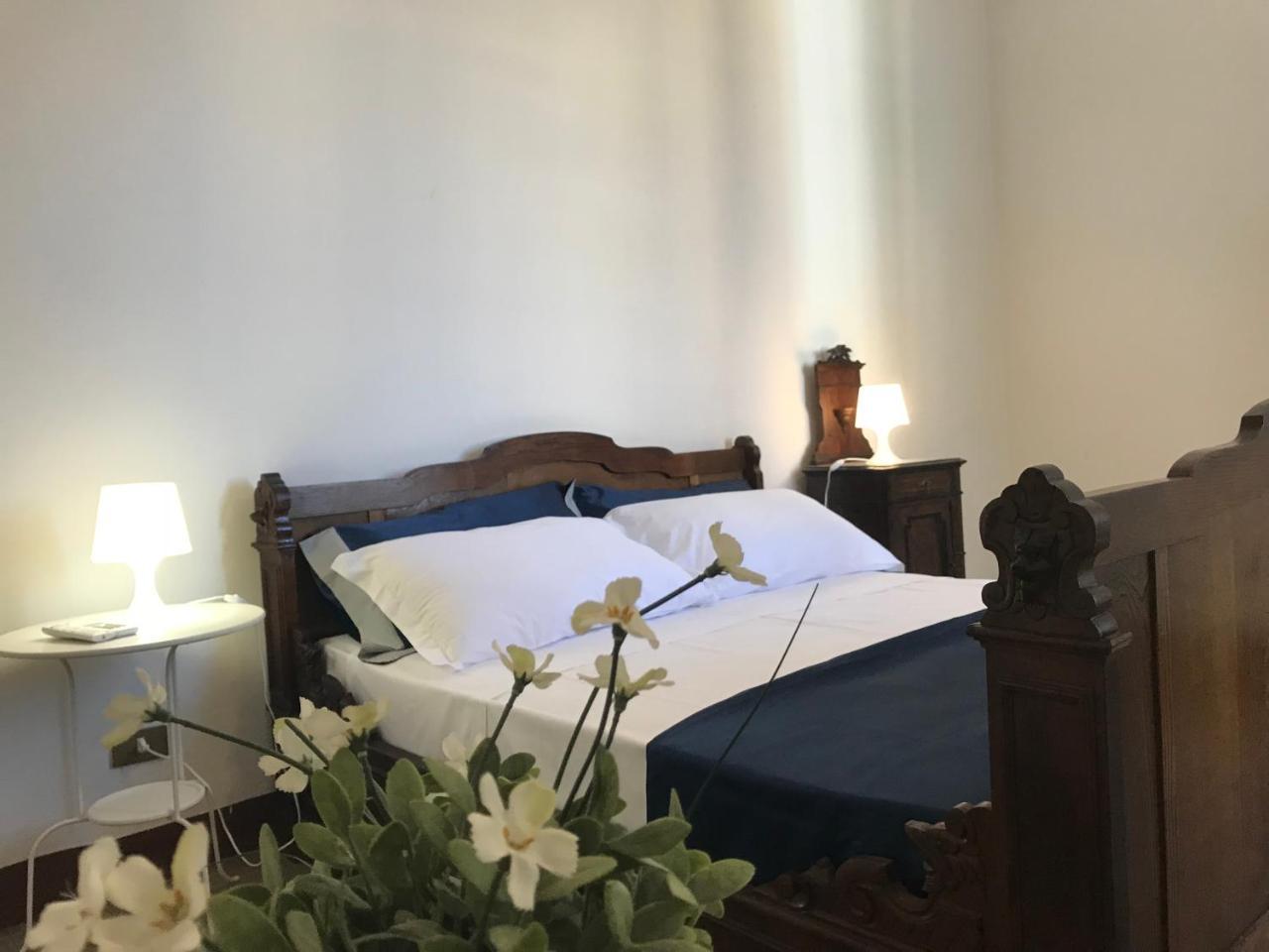 Aragona Rooms Palermo Bagian luar foto